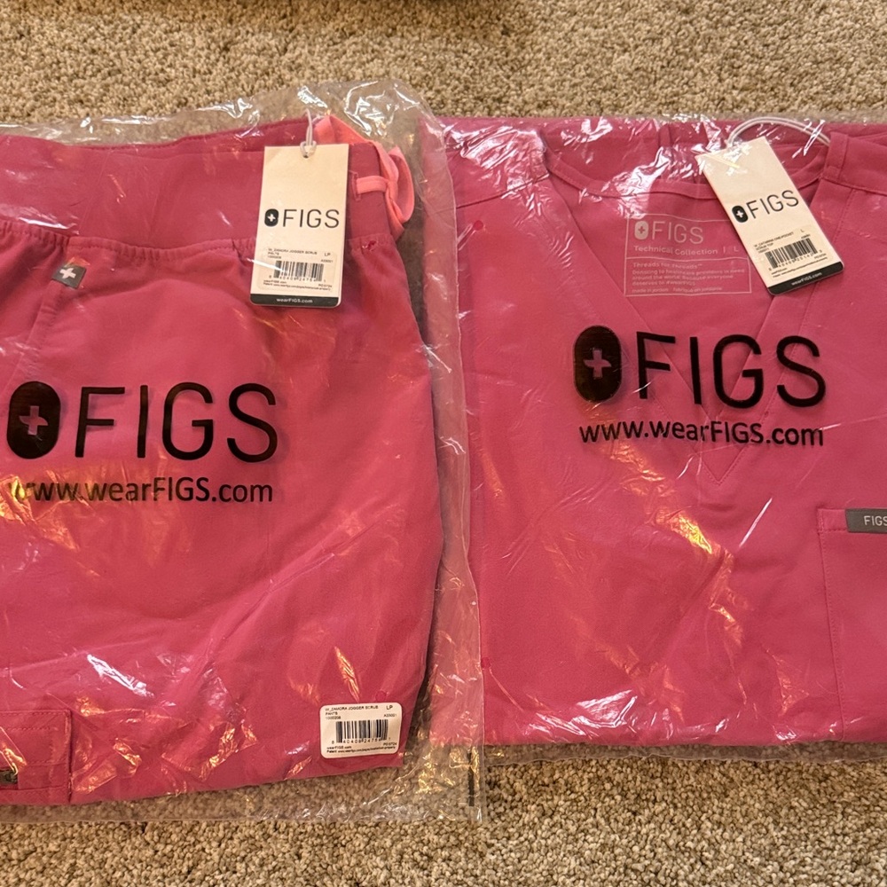Figs F*ing Pink Scrub Set